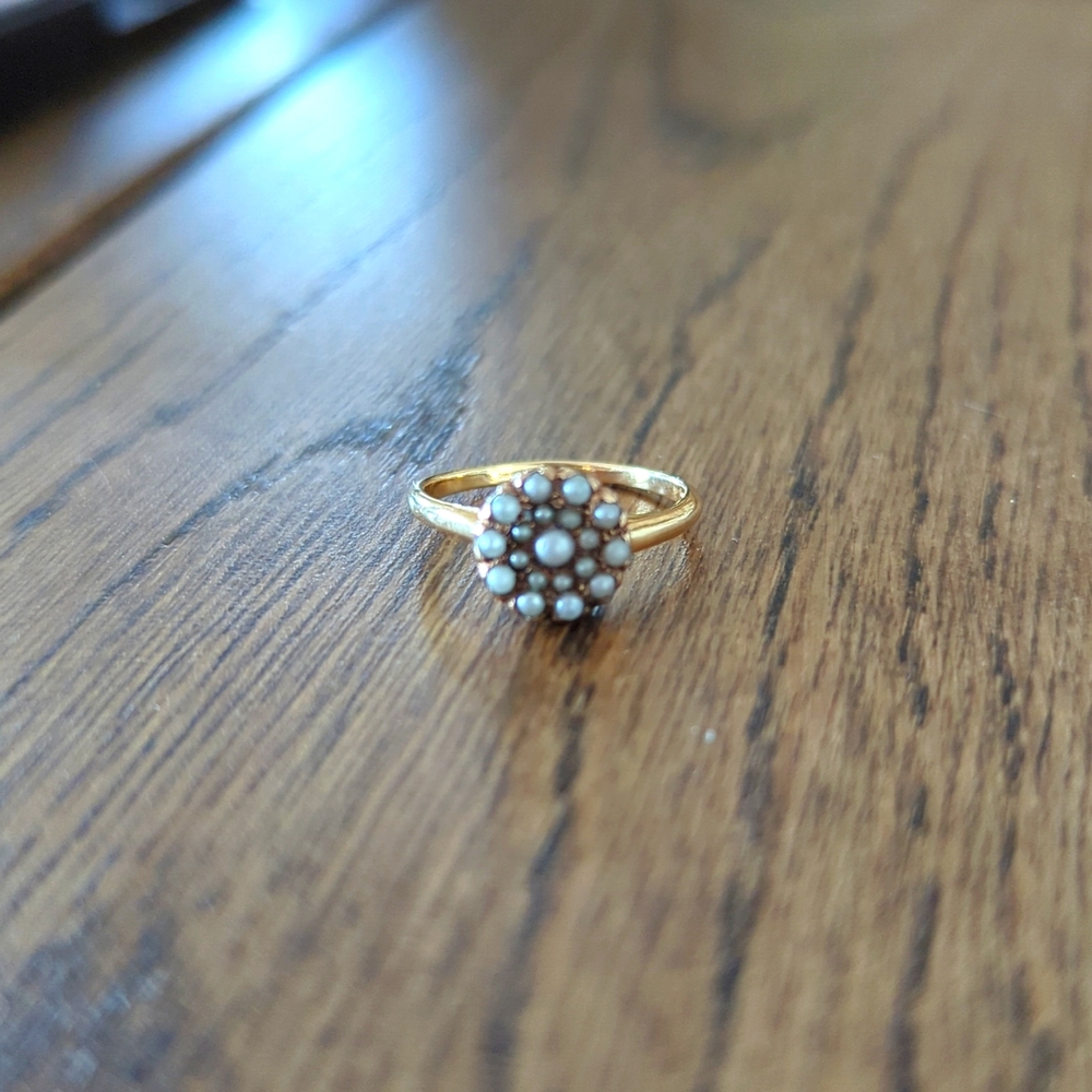 Antique vintage seeded pearl 14k gold ring